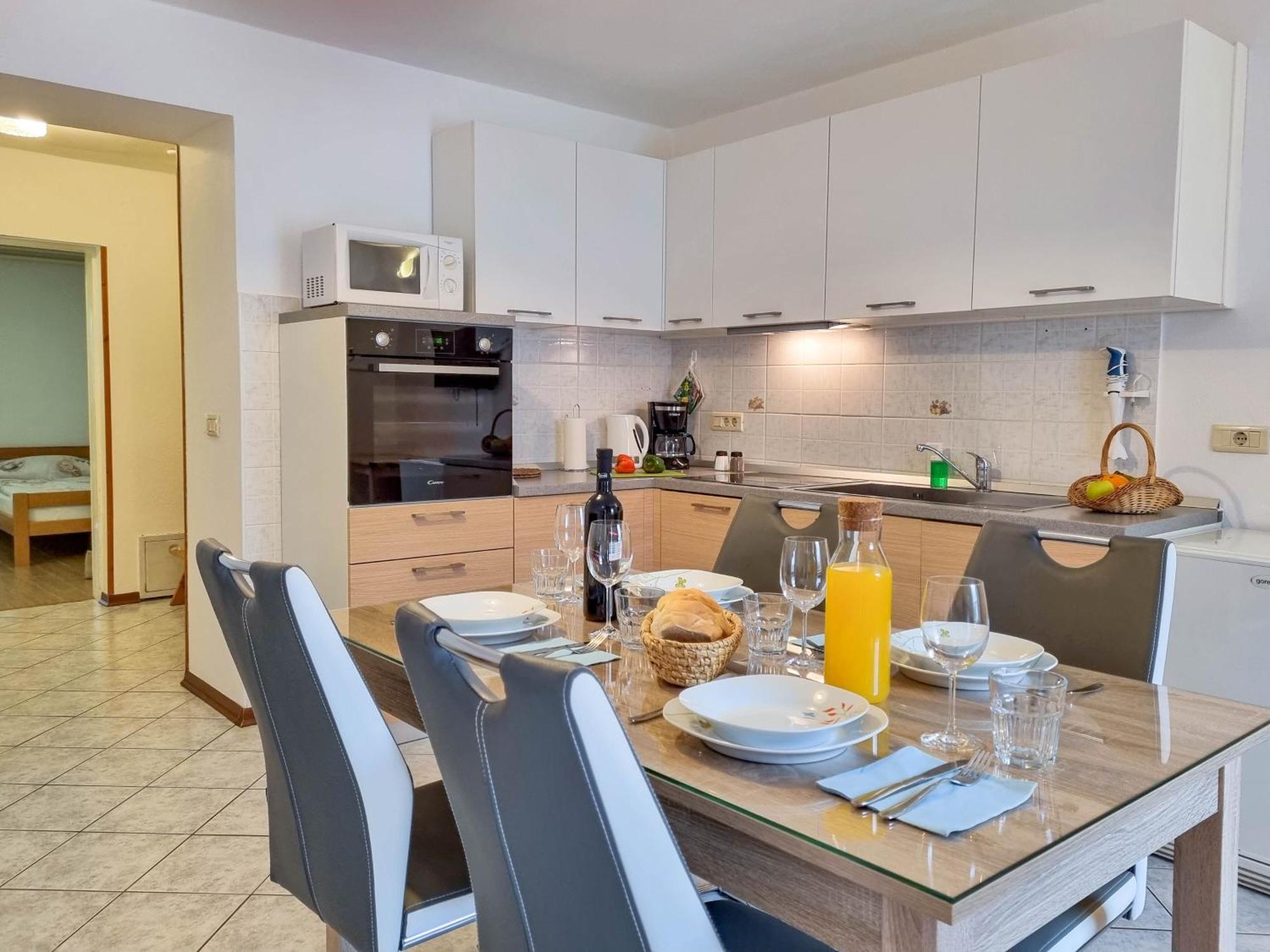 Apartmaji Jakob 1 Bovec Oda fotoğraf